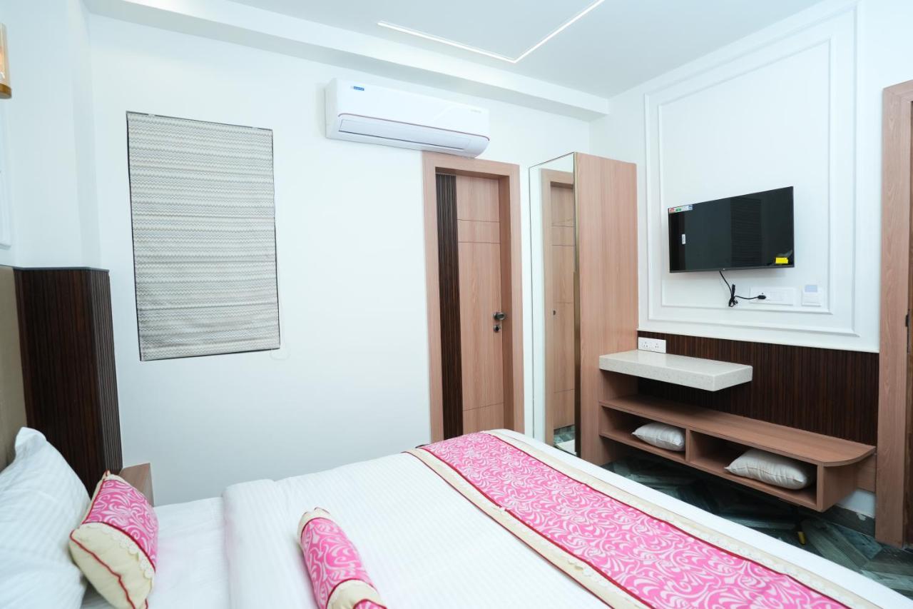 Anaya Retreat Hotel Váránaszi Kültér fotó