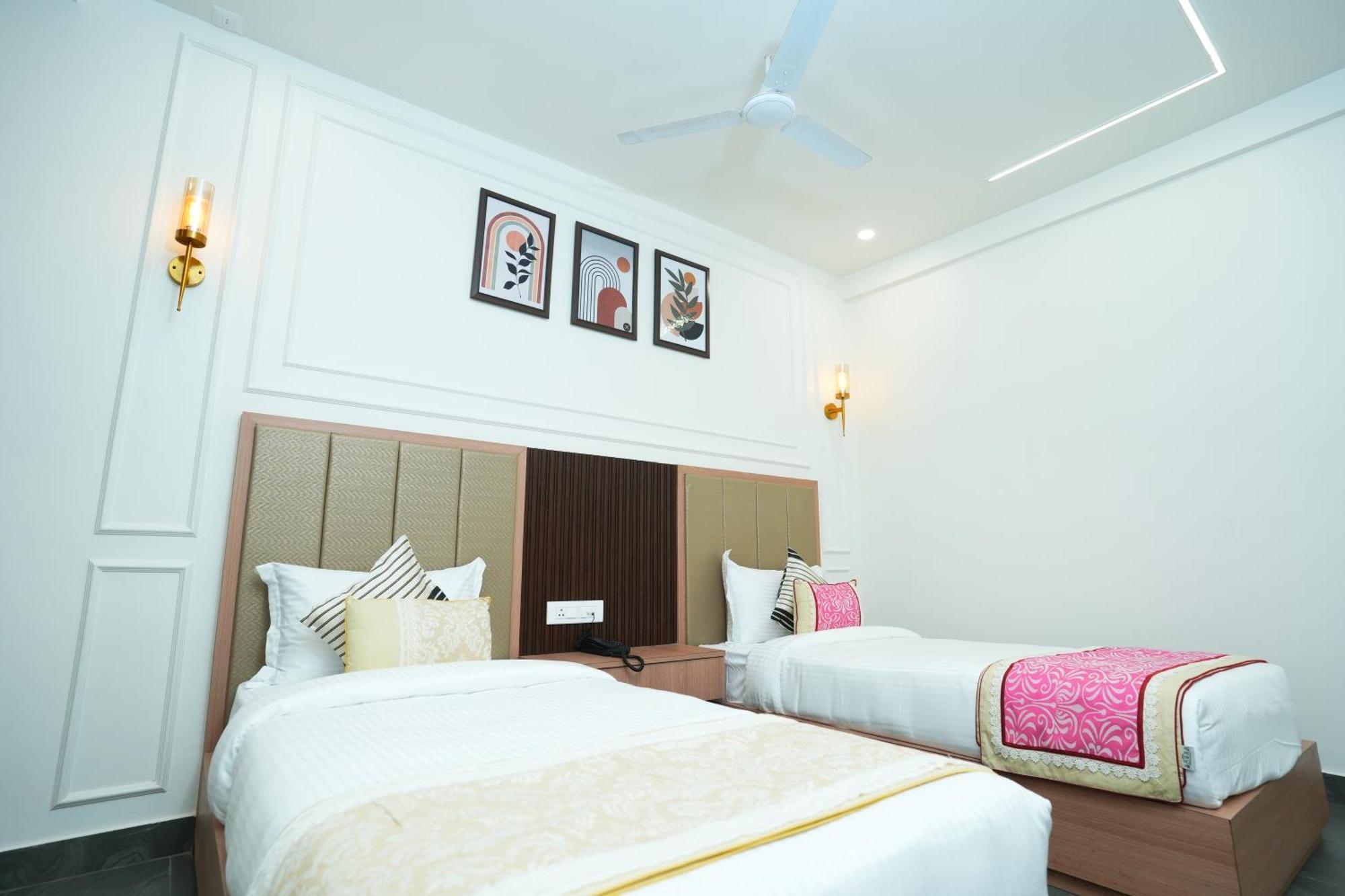 Anaya Retreat Hotel Váránaszi Kültér fotó