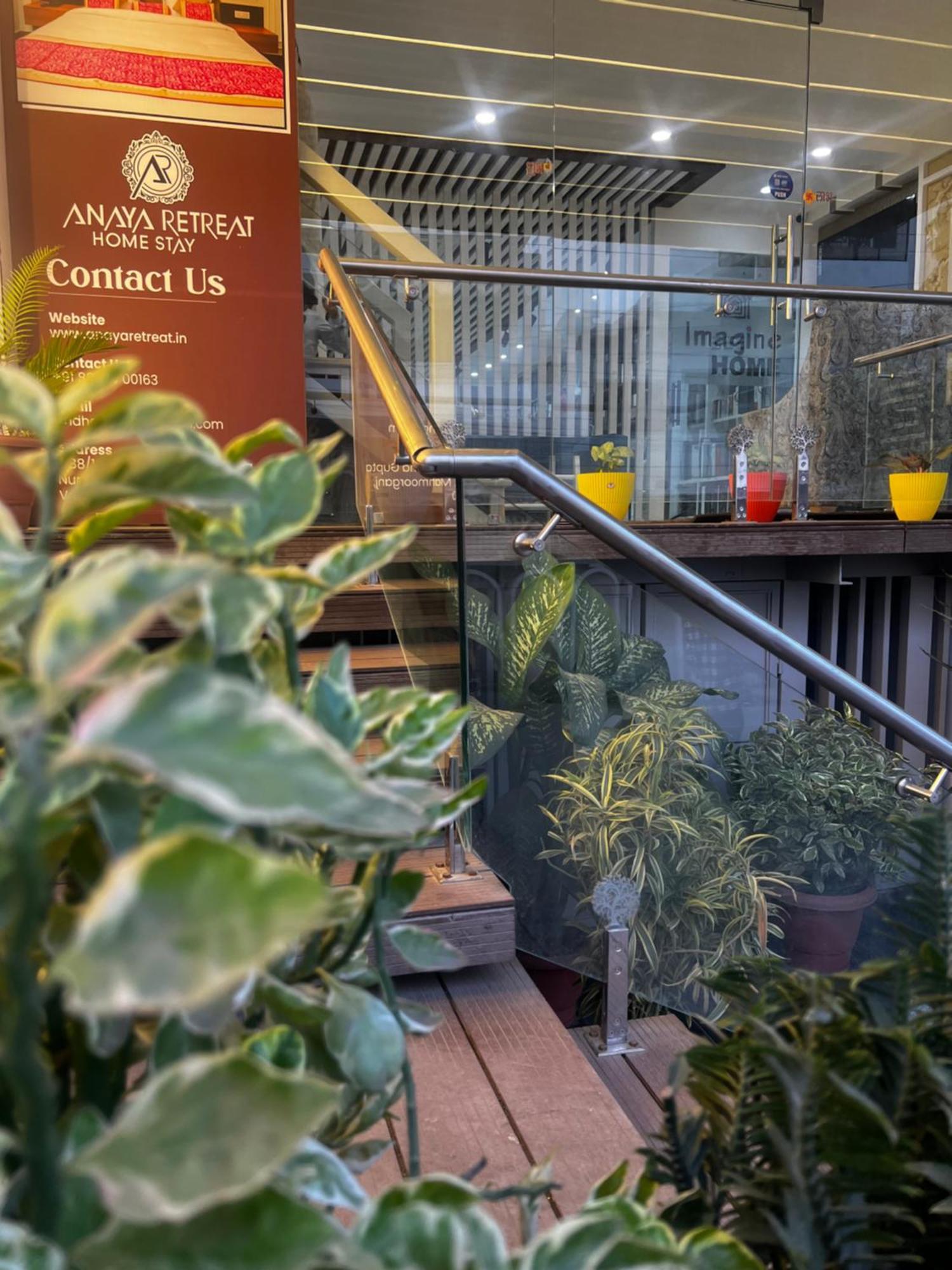 Anaya Retreat Hotel Váránaszi Kültér fotó