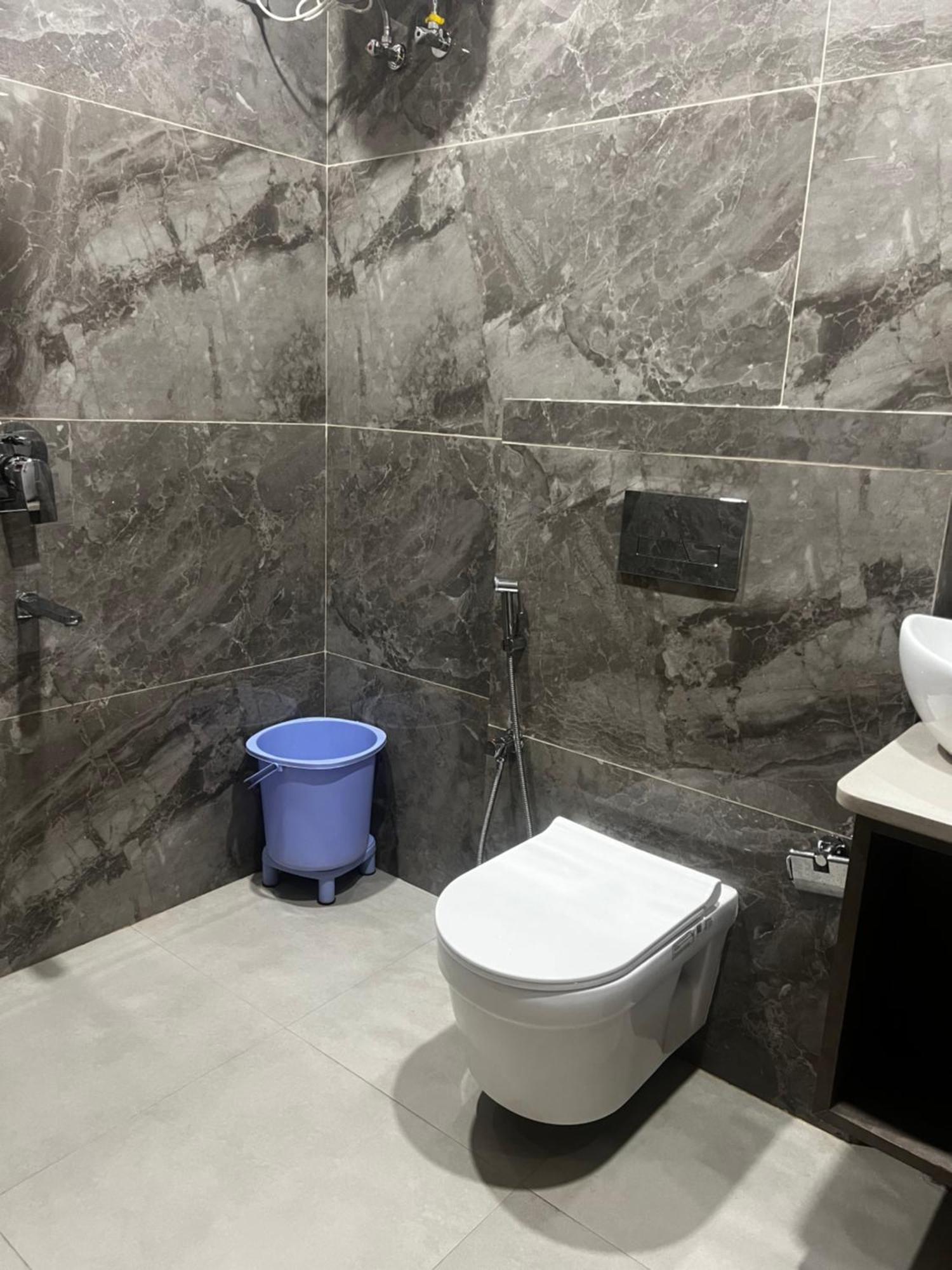 Anaya Retreat Hotel Váránaszi Kültér fotó