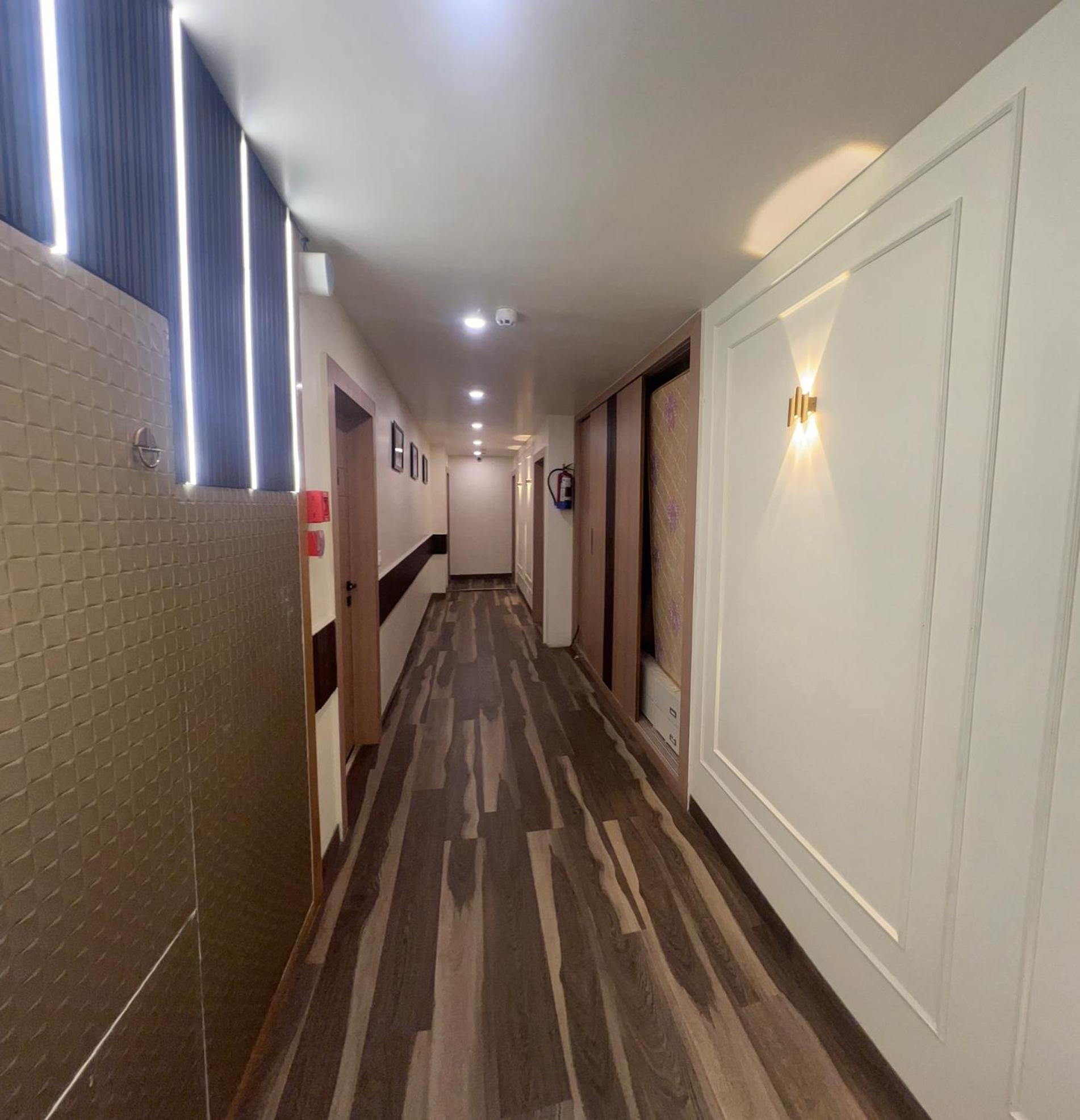 Anaya Retreat Hotel Váránaszi Kültér fotó